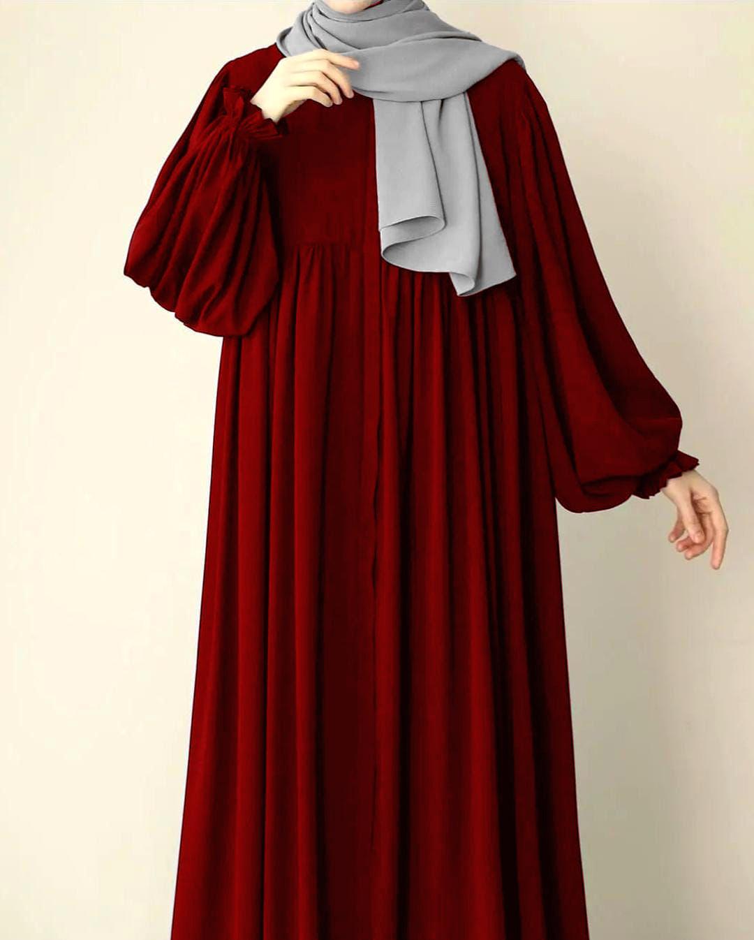 Maroon Georgette Textured Abaya with Stoller | Riwayah